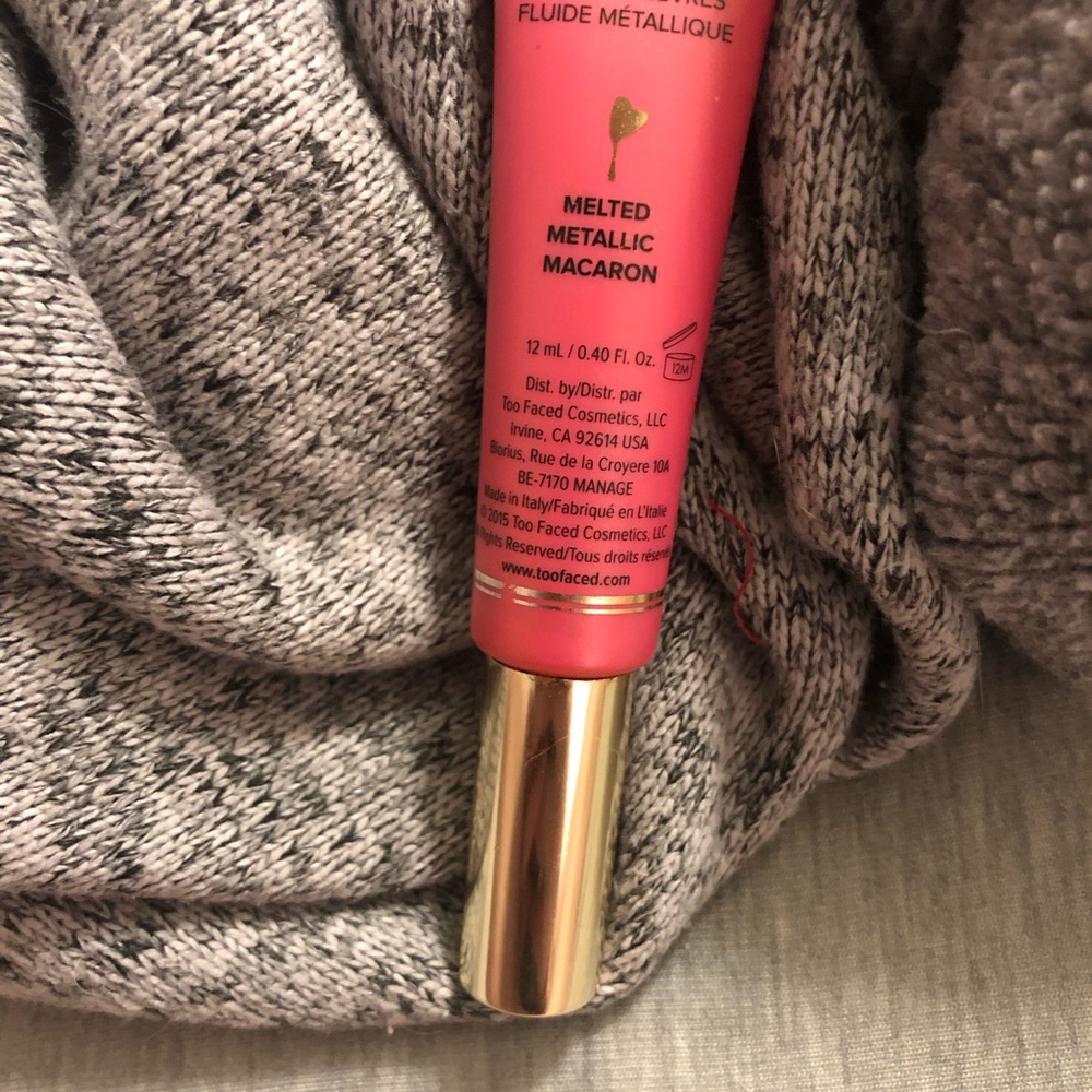 TF Melted Metallic Macaron Liquid Lipstick - Picture 3 of 4